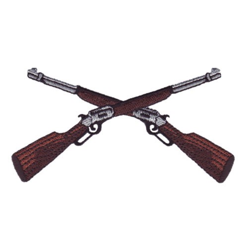 pin half wing crossed rifles